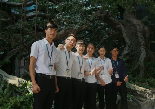 在“梦想走廊”_副本.jpg