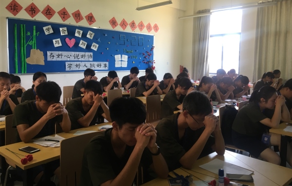 感恩祝福_副本.jpg