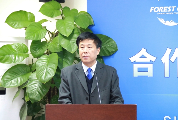 WilliamHill中文官方网站院长刘惠坚_副本.jpg