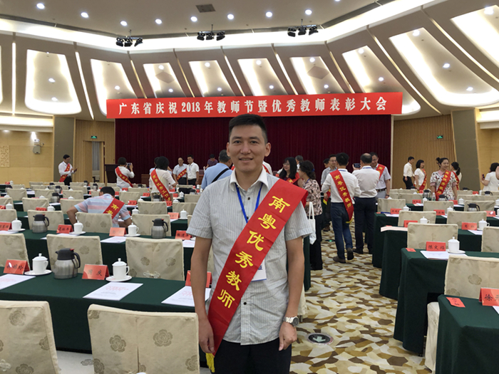 5F17BBC4FC32BD8EE88254697BFA78F6_副本.jpg