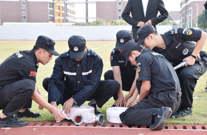 1f85ed7d4ec269a8099e997eaac6eb64.jpg 广东南华工商职业学院_副本.jpg