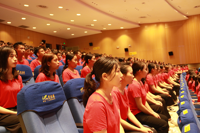 c3ee7de2ff2ca316962b4a79ed92e3f2.jpg 0Z6A1660_wps图片_副本.jpg