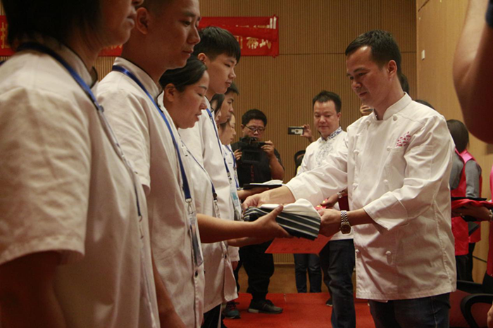 0d5aa8e9b33a7b8ab37ab56238d2d7a0.png 图片8.png