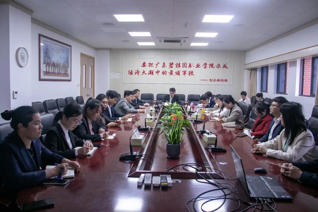e2d8a4f937d8176a13777c48149911c5.jpg e2d8a4f937d8176a13777c48149911c5.jpg